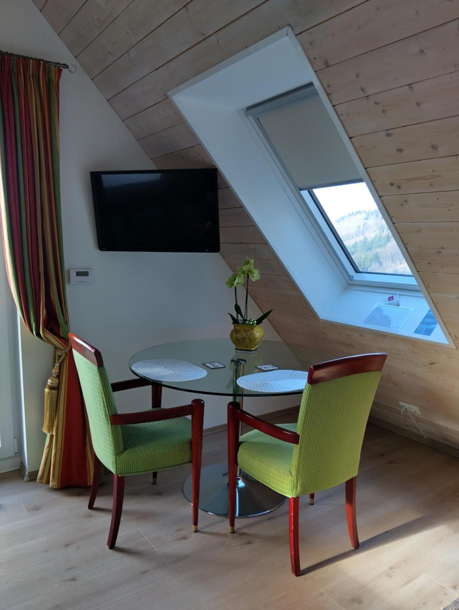 Haus "Guck - Ins - Tal" Apartment ซัสบาควัลเดิน ภายนอก รูปภาพ