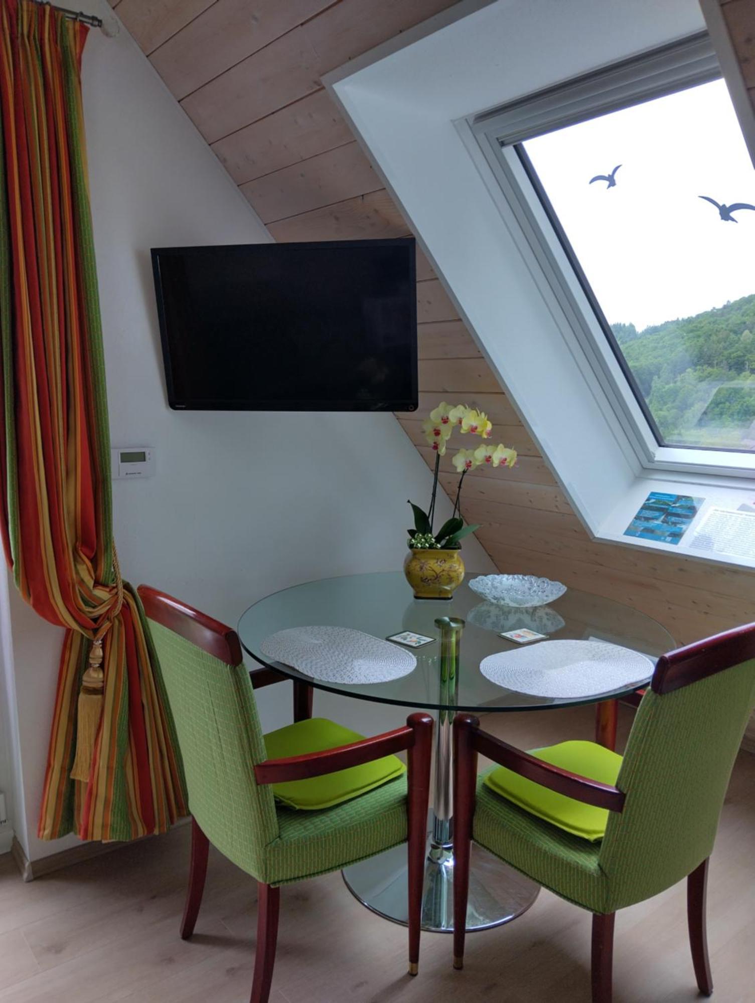 Haus "Guck - Ins - Tal" Apartment ซัสบาควัลเดิน ภายนอก รูปภาพ