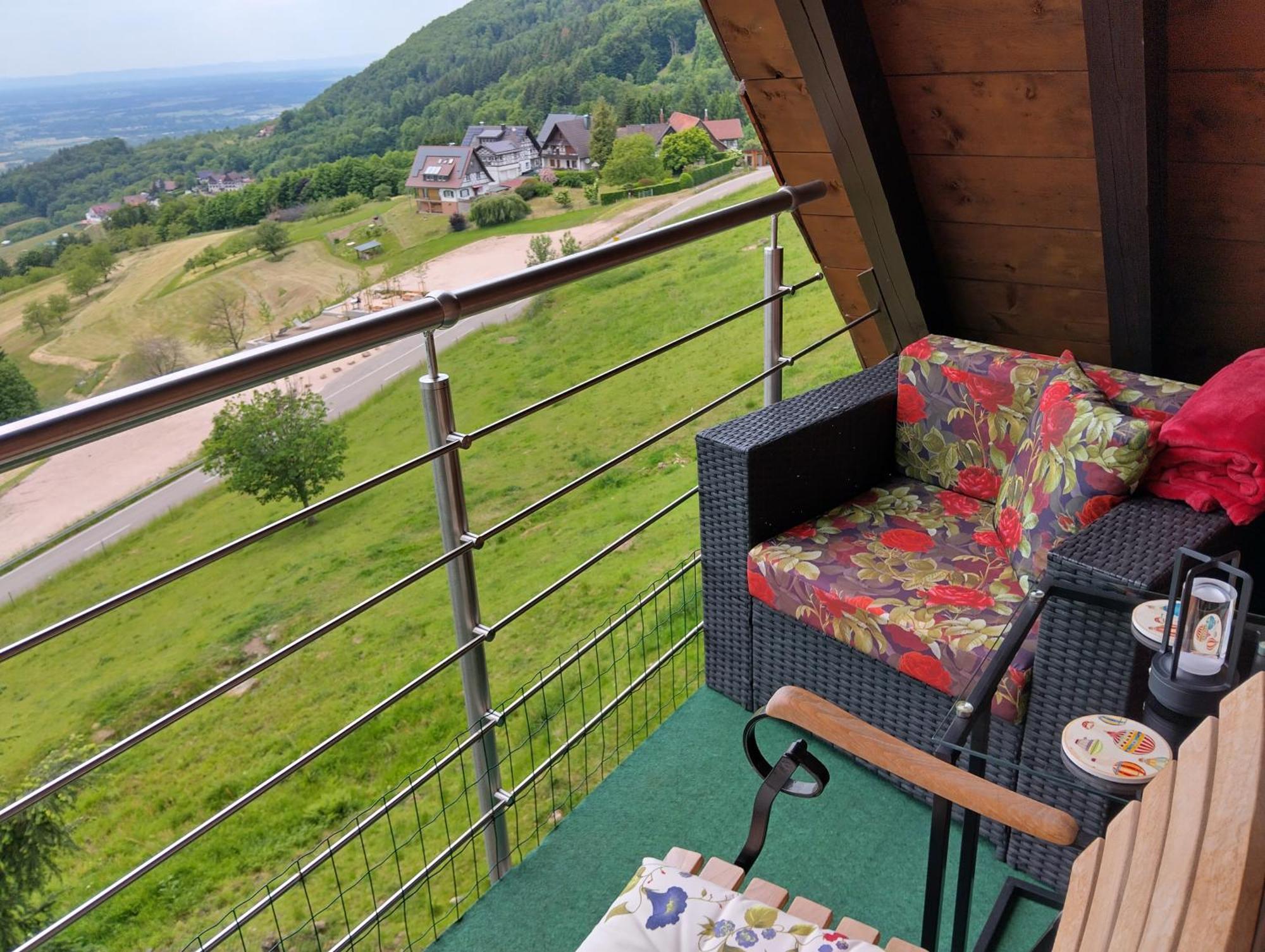 Haus "Guck - Ins - Tal" Apartment ซัสบาควัลเดิน ภายนอก รูปภาพ